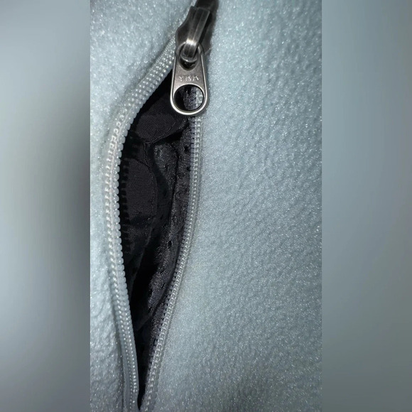 Women’s Patagonia Vest, Size Small - Picture 4 of 7